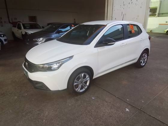FIAT ARGO 1.0 FIREFLY FLEX DRIVE MANUAL FIAT ARGO 1.0 FIREFLY FLEX DRIVE MANUAL